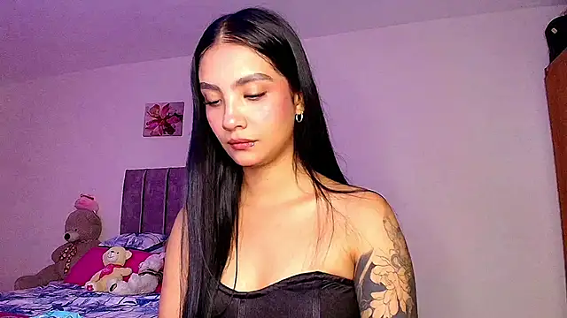 mia yireth online show from April 1, 2026, 1:41 am