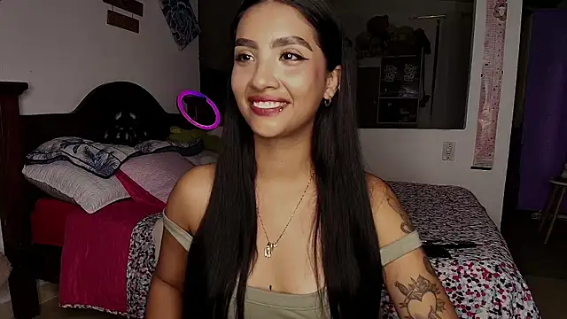 Snapshot of mia_yireth chatting on September 18, 2025, 12:35 am mia yireth online show from September 18, 2025, 12:35 am