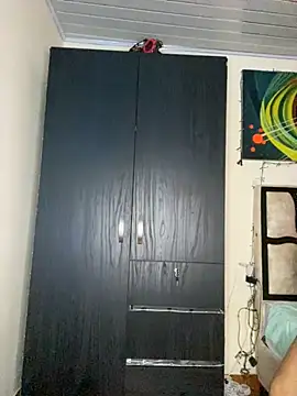 Snapshot of Nezuko-uWux chatting on October 2, 2025, 7:45 am Nezuko-uWux online show from October 2, 2025, 7:45 am