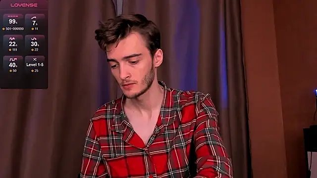 Snapshot of spider____man chatting on October 24, 2025, 12:04 pm spider man online show from October 24, 2025, 12:04 pm