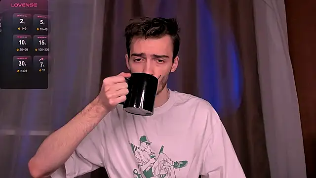 Snapshot of spider____man chatting on October 22, 2025, 3:33 pm spider man online show from October 22, 2025, 3:33 pm