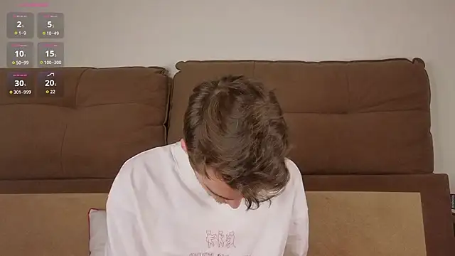 Snapshot of spider____man chatting on February 17, 2026, 4:26 pm spider man online show from February 17, 2026, 4:26 pm