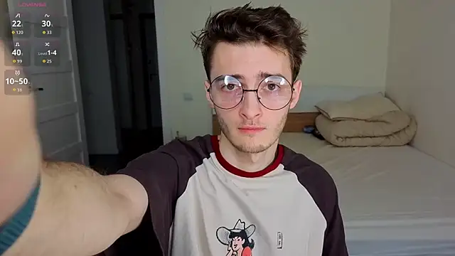 spider    man online show from April 12, 2026, 2:09 pm