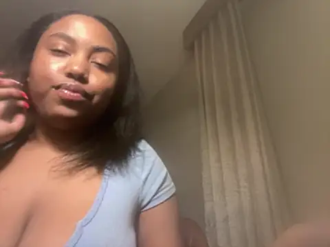 princesslivv online show from March 7, 2026, 1:01 am