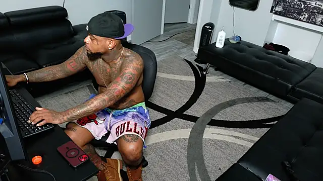 SLANGONDEMHOES online show from March 13, 2026, 4:45 pm