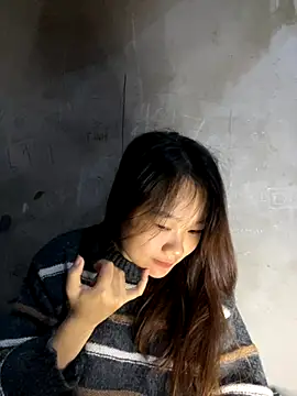 Snapshot of Hinne07 chatting on November 20, 2025, 1:17 am Hinne07 online show from November 20, 2025, 1:17 am