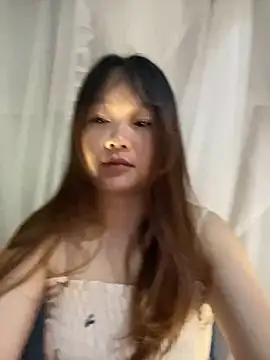 Snapshot of Hinne07 chatting on December 2, 2025, 12:00 am Hinne07 online show from December 2, 2025, 12:00 am