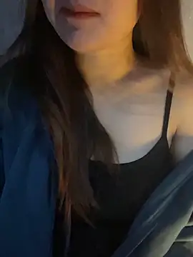 Hinne07 online show from February 6, 2026, 1:34 am