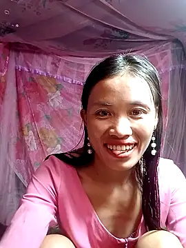 Snapshot of rubi_bae chatting on September 12, 2025, 5:02 pm rubi bae online show from September 12, 2025, 5:02 pm