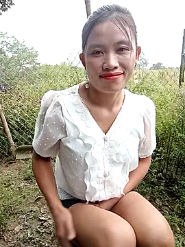 rubi bae online show from October 31, 2025, 5:15 am