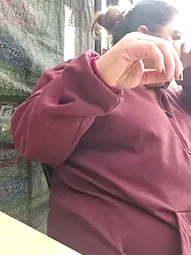 Snapshot of curvy_diva_ chatting on September 30, 2025, 2:12 pm curvy diva online show from September 30, 2025, 2:12 pm