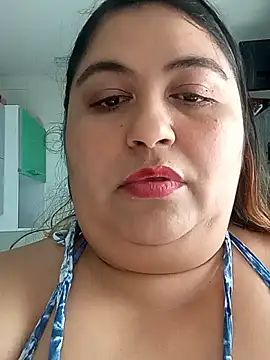 Snapshot of curvy_diva_ chatting on September 29, 2025, 2:01 pm curvy diva online show from September 29, 2025, 2:01 pm