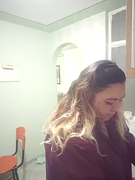 Snapshot of curvy_diva_ chatting on September 27, 2025, 12:17 am curvy diva online show from September 27, 2025, 12:17 am