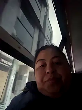 Snapshot of curvy_diva_ chatting on October 16, 2025, 10:45 am curvy diva online show from October 16, 2025, 10:45 am