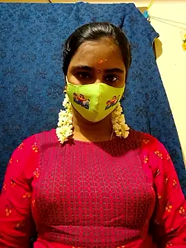 mini-queen online show from November 27, 2025, 8:37 am