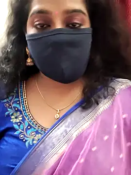 Snapshot of saritha29 chatting on October 21, 2025, 4:17 pm saritha29 online show from October 21, 2025, 4:17 pm