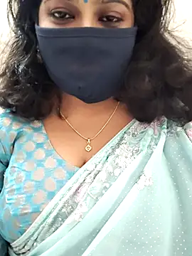 Snapshot of saritha29 chatting on September 15, 2025, 5:02 pm saritha29 online show from September 15, 2025, 5:02 pm