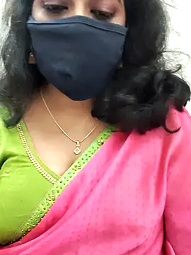 Snapshot of saritha29 chatting on September 29, 2025, 5:18 pm saritha29 online show from September 29, 2025, 5:18 pm