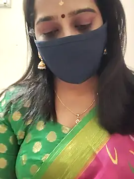 Snapshot of saritha29 chatting on November 16, 2025, 10:20 am saritha29 online show from November 16, 2025, 10:20 am