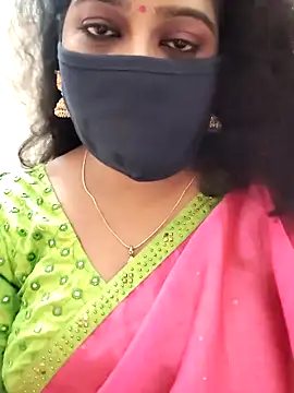 Snapshot of saritha29 chatting on October 10, 2025, 6:36 am saritha29 online show from October 10, 2025, 6:36 am