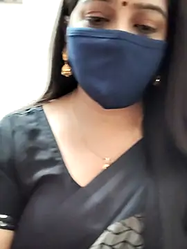 saritha29 online show from February 14, 2026, 6:24 am