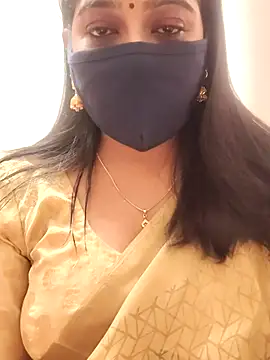 Snapshot of saritha29 chatting on November 11, 2025, 5:35 am saritha29 online show from November 11, 2025, 5:35 am