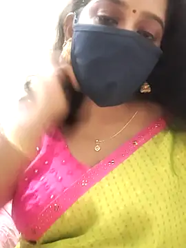 Snapshot of saritha29 chatting on November 3, 2025, 4:43 pm saritha29 online show from November 3, 2025, 4:43 pm