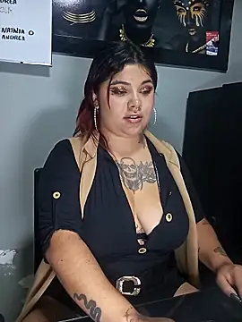 Snapshot of snow_belle chatting on September 24, 2025, 11:54 pm snow belle online show from September 24, 2025, 11:54 pm