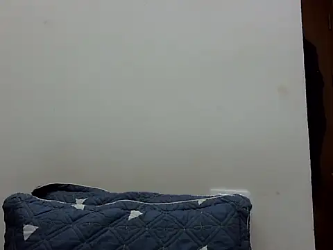 Snapshot of Kiko_sunflower chatting on March 1, 2025, 4:26 am Kiko sunflower online show from March 1, 2025, 4:26 am