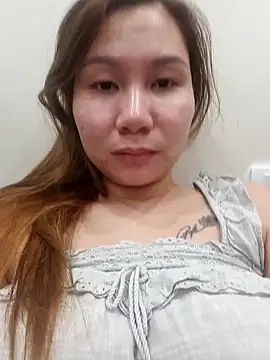 Snapshot of Kiko_sunflower chatting on January 18, 2025, 6:34 am Kiko sunflower online show from January 18, 2025, 6:34 am