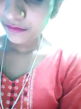 Snapshot of Pahadi_couple chatting on October 12, 2025, 3:46 pm Pahadi couple online show from October 12, 2025, 3:46 pm