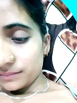 Snapshot of Pahadi_couple chatting on October 6, 2025, 8:53 pm Pahadi couple online show from October 6, 2025, 8:53 pm