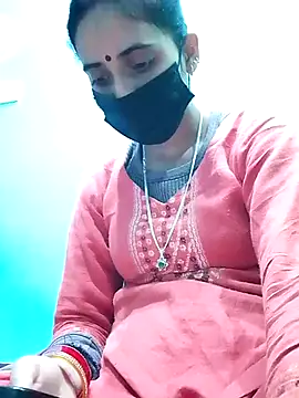 Pahadi couple online show from November 8, 2025, 3:43 am