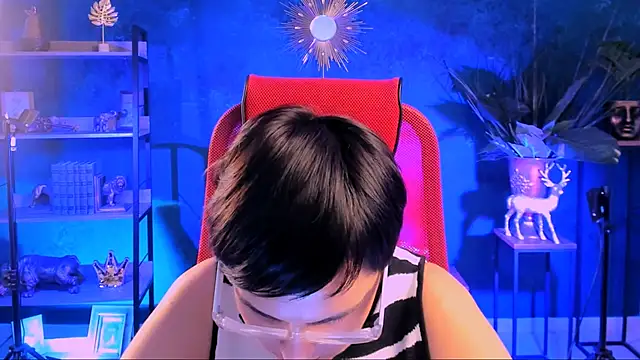 LauraDavidsons online show from January 15, 2026, 5:38 pm