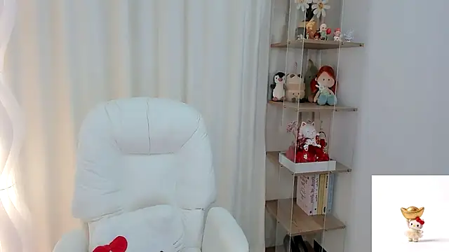Snapshot of Nia-daozhu111 chatting on June 18, 2026, 6:34 am Nia-daozhu111 online show from June 18, 2026, 6:34 am