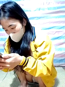 Snapshot of Georgia_here chatting on November 18, 2025, 11:59 pm Georgia here online show from November 18, 2025, 11:59 pm