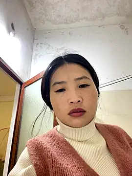 LiLy-0477 online show from December 16, 2025, 3:49 pm