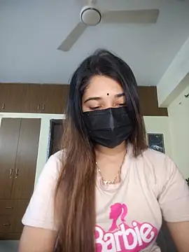 midnightmuse-03 online show from February 26, 2026, 4:40 pm