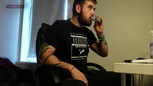 Mike Platano online show from September 29, 2025, 6:09 am