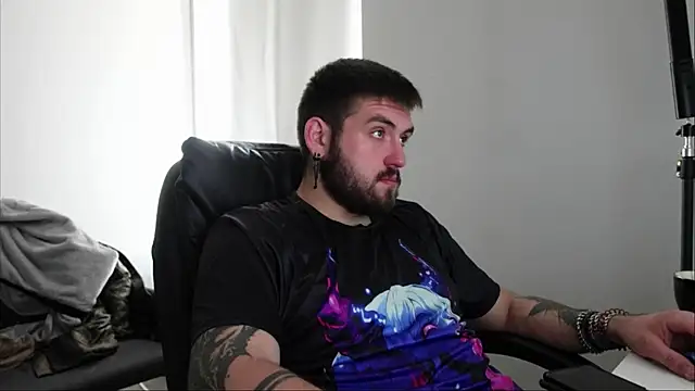 Mike Platano online show from October 1, 2025, 1:26 pm