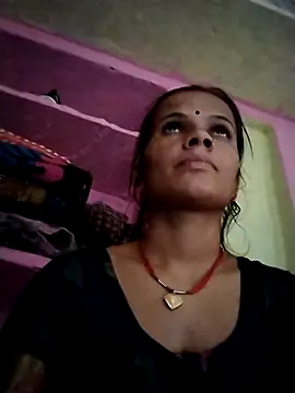 Snapshot of Sapna_meena chatting on October 29, 2025, 5:06 am Sapna meena online show from October 29, 2025, 5:06 am