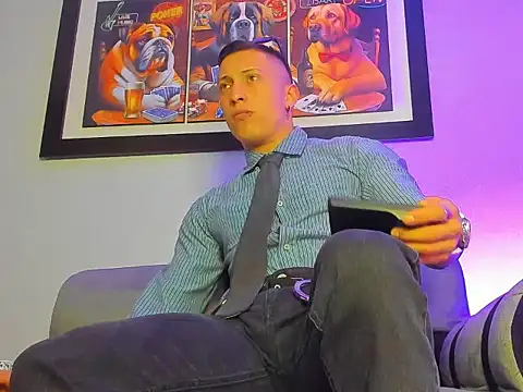 Snapshot of Masster_ares_ chatting on October 4, 2025, 3:41 am Masster ares online show from October 4, 2025, 3:41 am