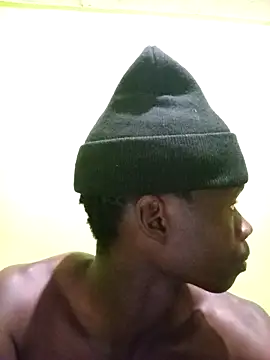 phumlanisanka online show from October 9, 2025, 9:26 pm