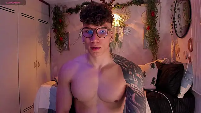 estebandi do online show from December 23, 2025, 12:33 am