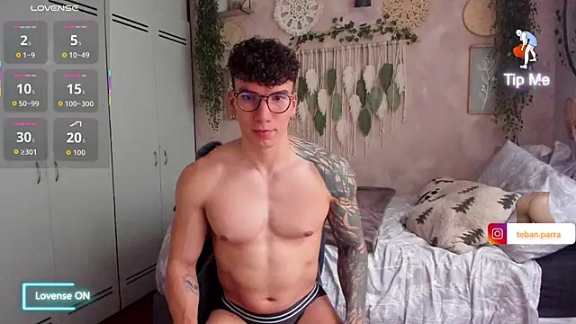 estebandi do online show from November 30, 2025, 9:37 pm