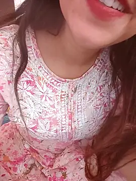 Snapshot of Dimple_sexxy chatting on October 19, 2025, 9:12 am Dimple sexxy online show from October 19, 2025, 9:12 am