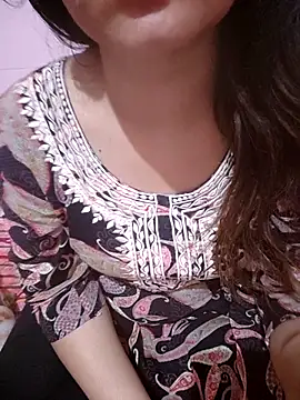 Snapshot of Dimple_sexxy chatting on November 6, 2025, 11:36 am Dimple sexxy online show from November 6, 2025, 11:36 am