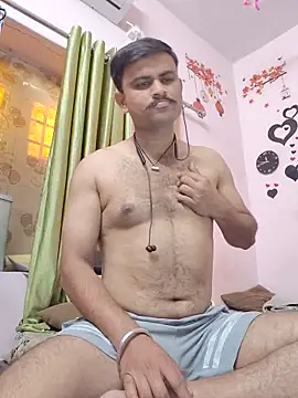 Snapshot of Frvgggghh chatting on December 5, 2025, 9:19 am Frvgggghh online show from December 5, 2025, 9:19 am