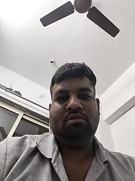 Snapshot of vinay_smalldick chatting on February 1, 2026, 2:59 pm vinay smalldick online show from February 1, 2026, 2:59 pm