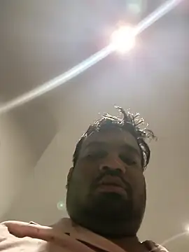 Snapshot of vinay_smalldick chatting on February 28, 2026, 2:17 pm vinay smalldick online show from February 28, 2026, 2:17 pm